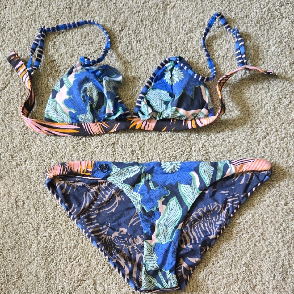 Maaji Blue and Pink Floral Bikini Top M Bottoms Size L